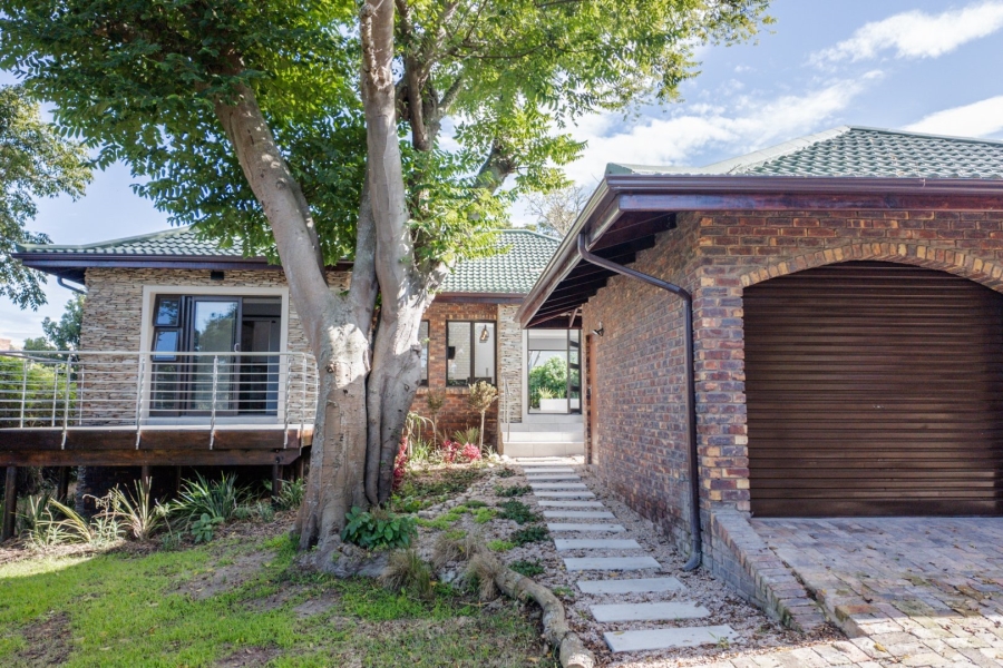 3 Bedroom Property for Sale in Groenvallei Western Cape